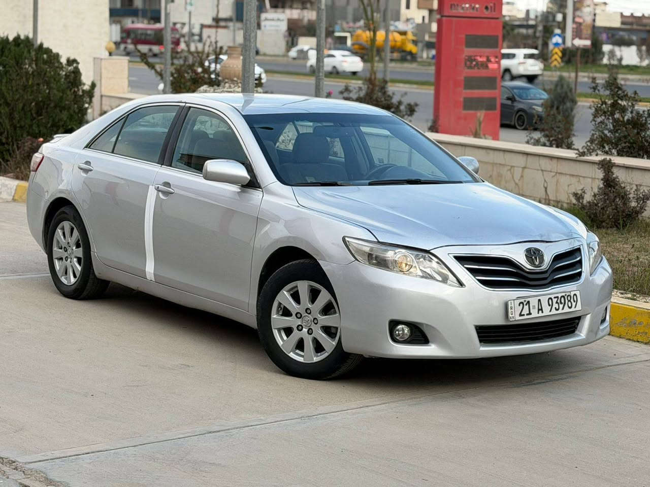 تويوتا كامري موديل 2009 امريكي V6
سنوية رقم جديد لحد 2027 شرط تحويل غرامات
گير محرك بشرط 
سيارا 3 قطع صبغ بدون دواخل بدون ضرر
منضومة غاز ايطالي  شرط

سعرها 85$ بي مجال قليل
مكاني كركوك
رقم موبايل *********** كركوك, العراق
