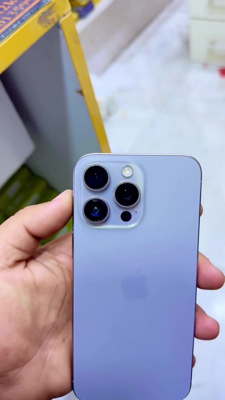 سلام عليكم
15 PRO MAX

للبيع الجهاز وتر بروف ممفتوح ولا مستبدل قطعه 

الموبايل كلش نضيف بطاريته 79 ذاكره 256 شرق اوسط AAA بي مشكله بل عدسه الجوه نكسرت عندي باقي الجهاز كله مكفول ونضيف نزل سعر بس بدون متكسر بي


**إذا كنت صاحب هذا الإعلان وتريد حذفه لأي سبب، رجاءا أرسل رسالة إلى الدعم الفني**