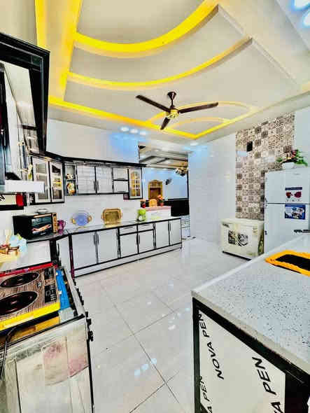 بيت 🏡 للبيع ( مساحته ٢٠٠ متر طابقين ) مكانه نجف مجمع بيتي مقابيل مجمع لكرار   شغل لبيت كله درجه اولئ —-  #لكهرباء   صب كون كوريت طابوك جمهوري  ✅يحتوي لبيت عله سته ٦ غرف نوم 🛌 يحتوي لطابق( لول ثنين ٢ غرف نوم 🛌 وصاله ومطبخ وصحيات وصحيات عدد ٣ وكشوفه وستقبال 🤩يحتوي لطابق لثاني اربعه ٤ غرف نوم 🛌 وصاله وصحيات عدد ٢ ومنور خارجي خريطة كلش حلوه 🤩✅( لسعر 260 وبي مجال لشراي) استفسار نتصال ***********
