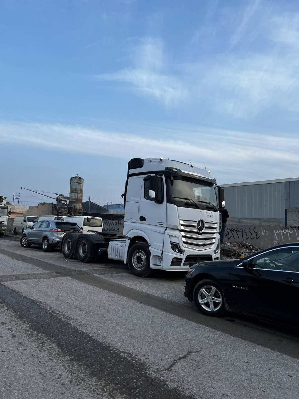 سلام عليكم
للبيع اكتروز وحش موديل 2021 
ماشيه 236الف 
للتصال ‭0773 371 9338‬
