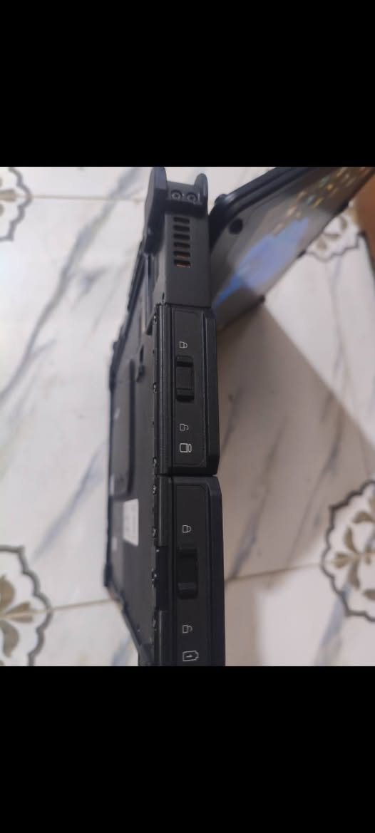 لابتوب برمجه يخدمة مبرمجين سيارات ورش فحص سيارات GetacV110 G7
لتواصل  ماسنجر او  ***********
