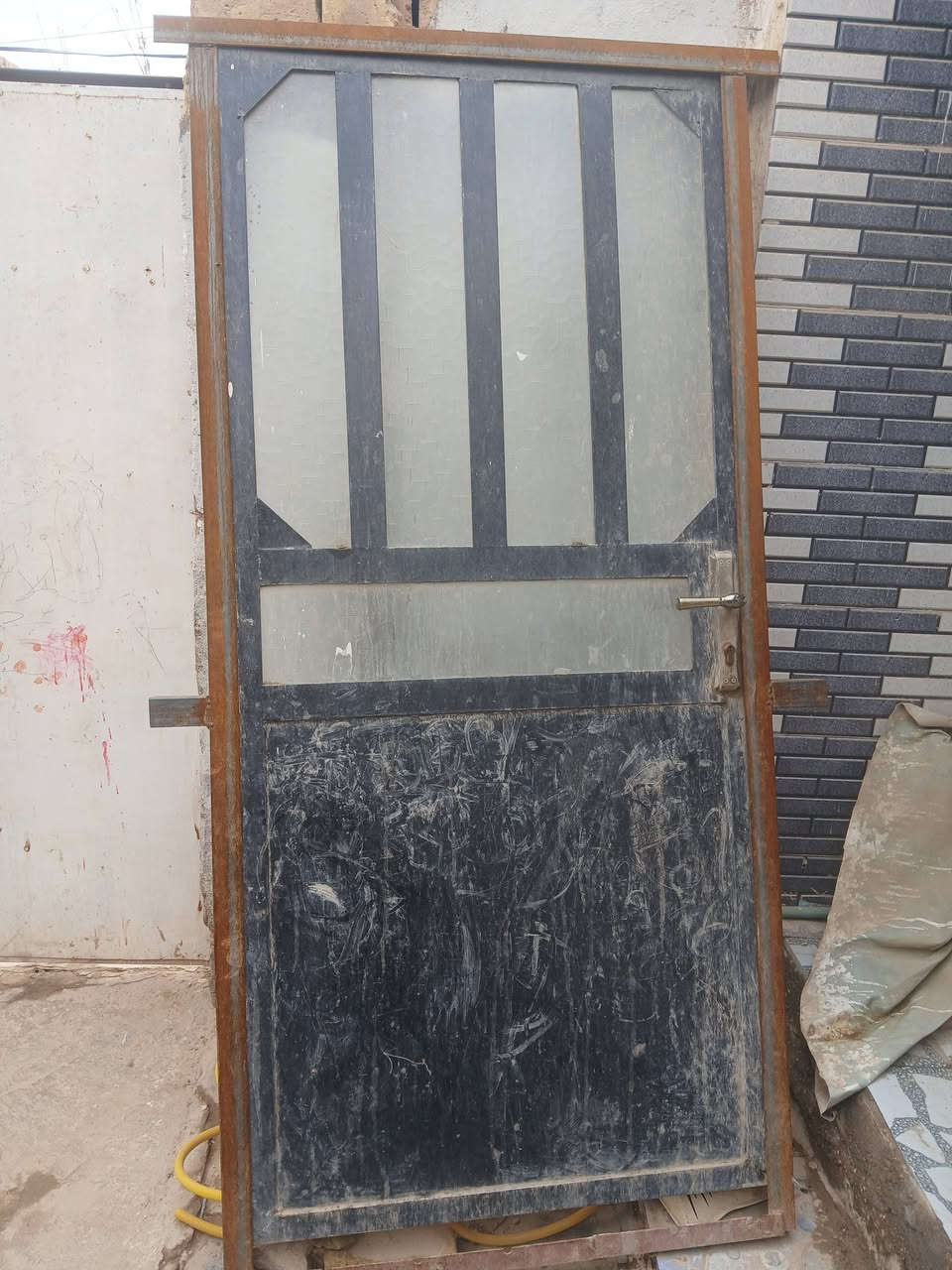 باب البيع طول مترين60 باب مترين وعرضه متر  لاستفسار ***********
