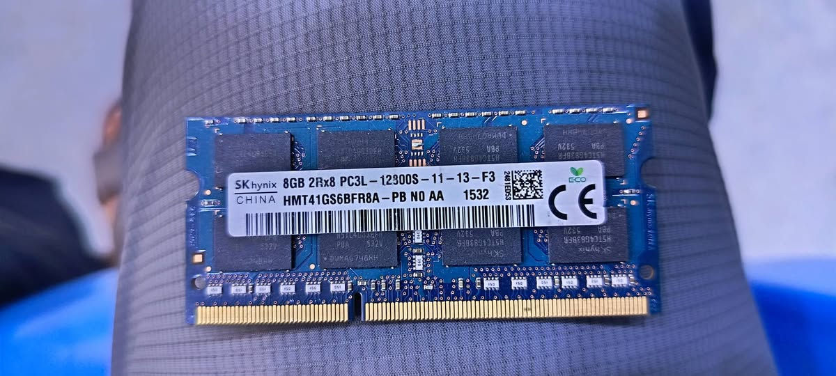 قطعة رام DDR3L 8GB مال لابتوب للبيع
القطعة شغالة ومفحوصة كما موضح بالصور،
السعر 15الف،
مكاني بغداد التاجي وتوصيل ما عندي.


**إذا كنت صاحب هذا الإعلان وتريد حذفه لأي سبب، رجاءا أرسل رسالة إلى الدعم الفني**