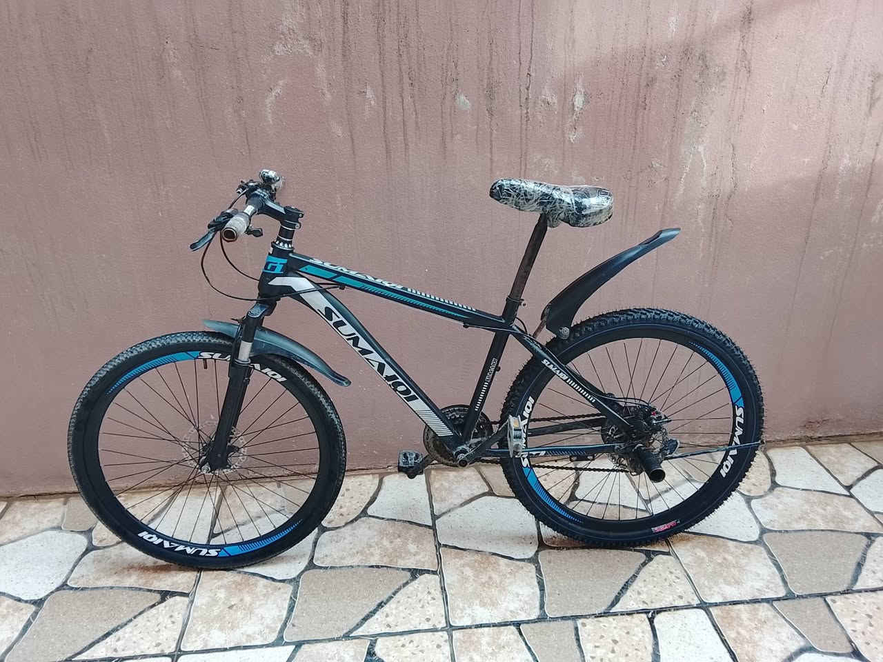 السلام عليكم 
باسكل للبيع في الموصل حي المزارع 
السعر 75 وبي مجال للطيبين 
***********
***********
