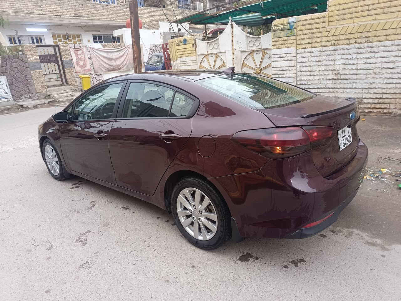 السلام عليكم الادمن المحترم فورتي موديل 17 سياره نص فول وارد امريكي حادثه شاملغ وبنين وبيها وبيها بارتين صبغ من جوه السياره بدون تبديل لابل واحد تبريد مكينه تخم تاير صدر جديد ما بيها اي نقص رقم بغداد الدولي تحويل ثاني يوم هزه جديده سعر المطلوب 100 وفيها مجال حق الجيه جدا بسيط اخوان مكان بغداد مدينه الصدر رقم الهاتف ***********
