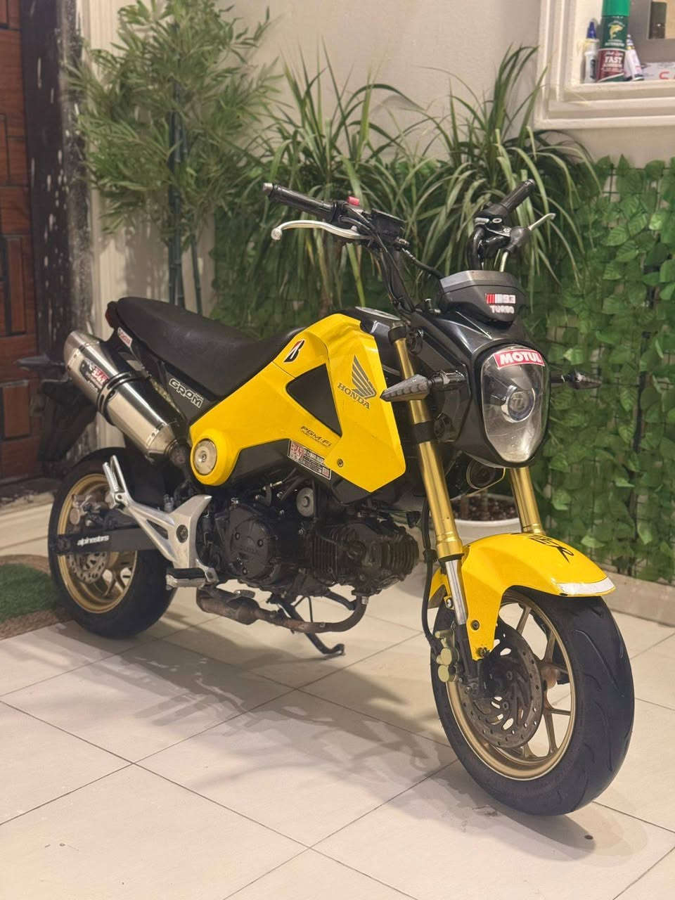 هوندة كروم للبيع 2018
دراجة بلادية ماشية 42الف
عليهة كزوز Yushmara✅

قطعة مميزة 

مكانهة ناصرية سعر خاص📍

للاستفسار (***********)☎️
