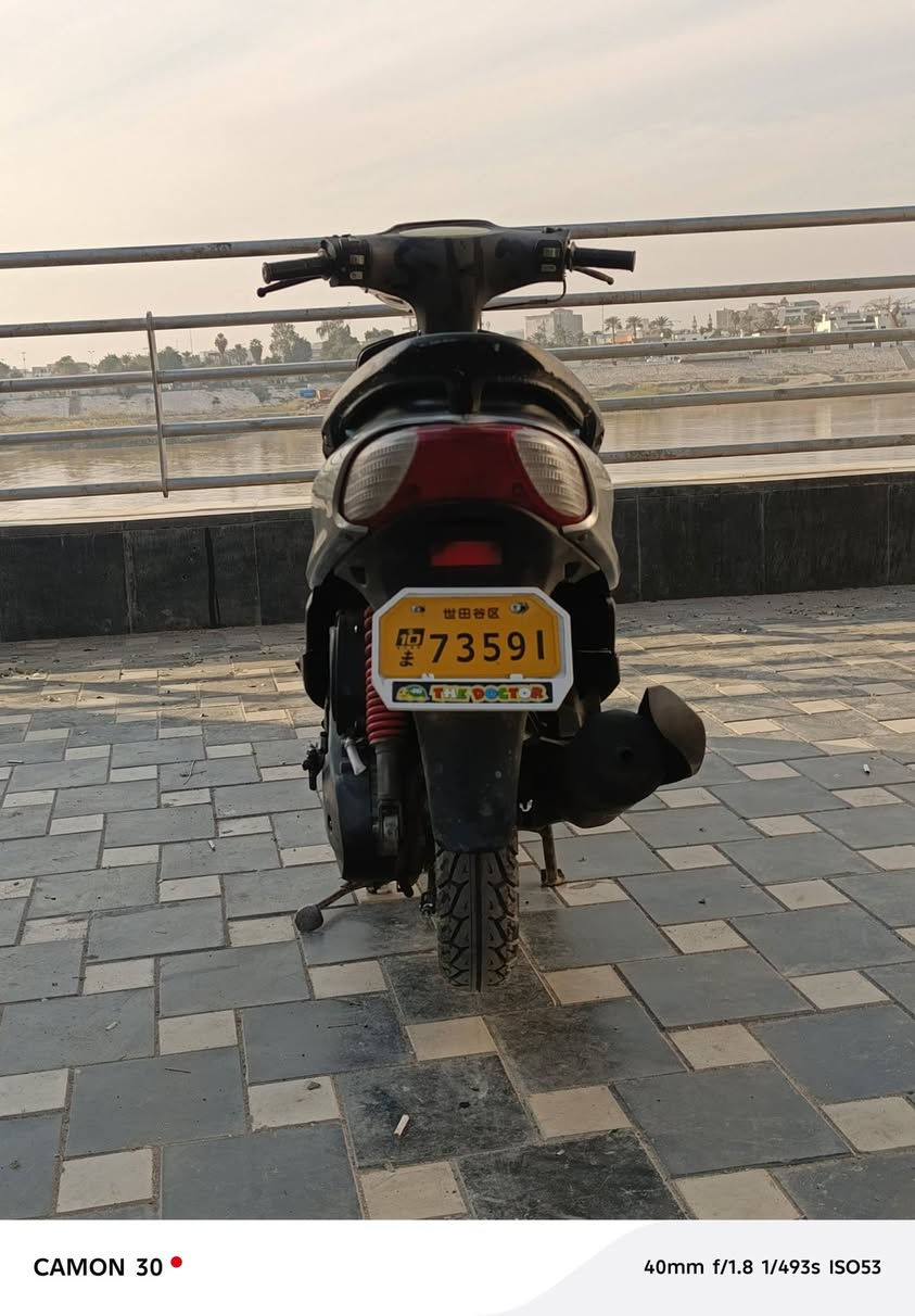 السلام عليكم دراجه ماكس قجمه مكاني الاعظميه السعر ٤٠٠ ألف بيه مجال بسيط لشراي الدراجه نكره وهندر شغاله  وهذا رقمي *********** بي بس واتساب راسلني وادزلك رقمه تدك عليه
