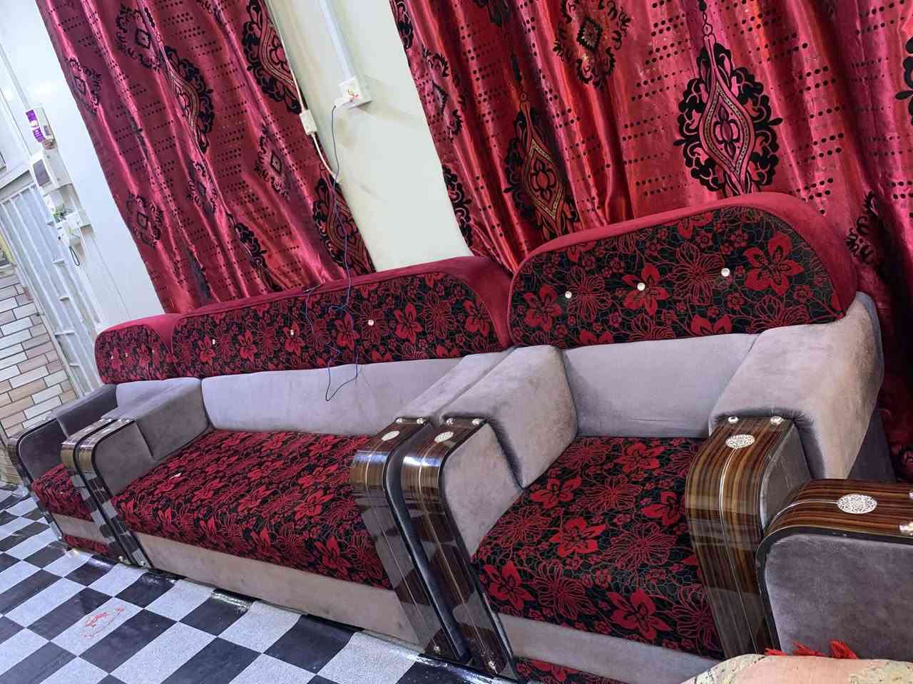 السلام عليكم عندي تخم ونص نظيف توصا مسويته للبيع  سعره ٣٧٥ بغداد الكراده


**إذا كنت صاحب هذا الإعلان وتريد حذفه لأي سبب، رجاءا أرسل رسالة إلى الدعم الفني**