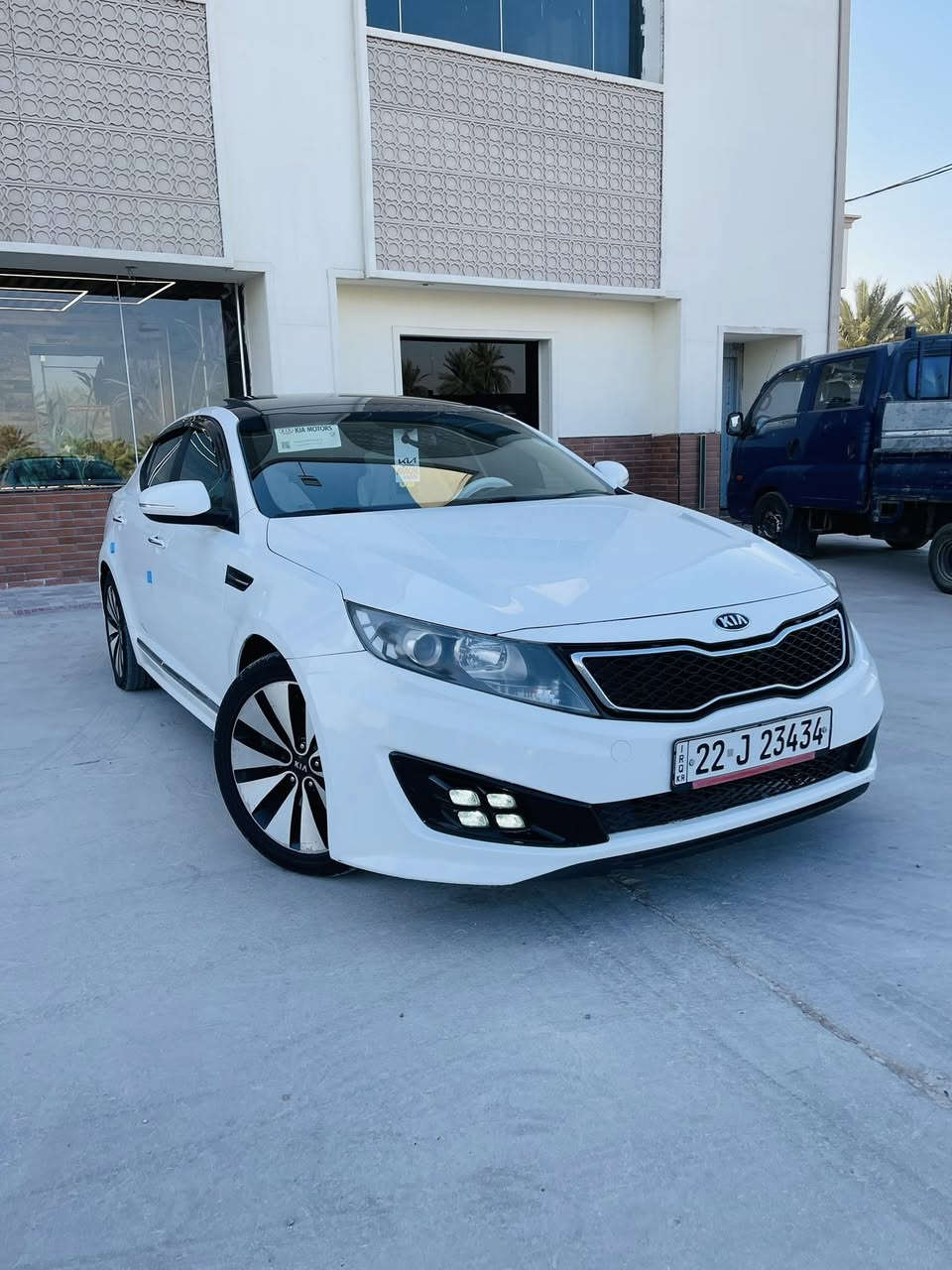 رمضان كريم.
كيا اوبتما  2013.  خليجي.    كفالة عامة     رقم اربيل. الجديد. 

سنوية.  لغاية 2027.        

مكينة 2400. دوش.  وضع شركة      

مواصفات.  فول.  Vip    

بصمة.    بنوراما طگتين.        شاشة كبيرة.     كامرة خلفية.   

كشنات جلد.  كشنات.  ذاكرة.      داخل.  صاج ملكي.    تبريد قطعتين. 
حساسات.  امامية خلفية      مري شفط.  اشاير بلمري.   

5 ويل كروم.     كشافات زنون.    لدات امامية خلفية.  

شفتات ستيرن.    تحكمات جهتين.   باقي المواصفات معروفة 

للبيع او المراوس.  السعر.     138.  بيها مجال للاتصال.  

***********.   مكاني. بابل

