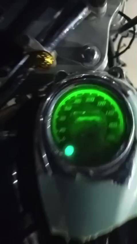 السلام عليكم هارلي cc400 گاردن  
مكينه مكفولة دبلات امامي  خلفي جديد  
بلكات تخم الاصلي NGK
اشاير جدد  
نكرة بكل وكت  دارجة خير من الله الشراي يتصل وبي خير ويدلل  للبيع او مراوس 
*********** 
واتساب فقط ممتواجدد فيس
