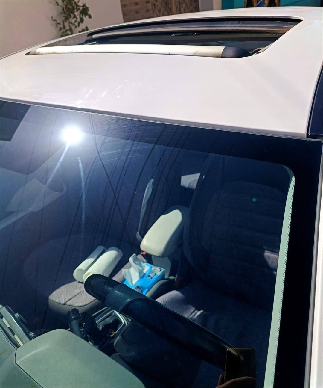 السلام عليكم
اكسنت موديل 24 فول مواصفات ضمان الوكالة
ماشية 40 الف
بيهة شبر بالبنيد معدل ع البارد ومصبوووغ
رايدهة ب145
مكانهة بغداد السيدية 
0783 879 7736
