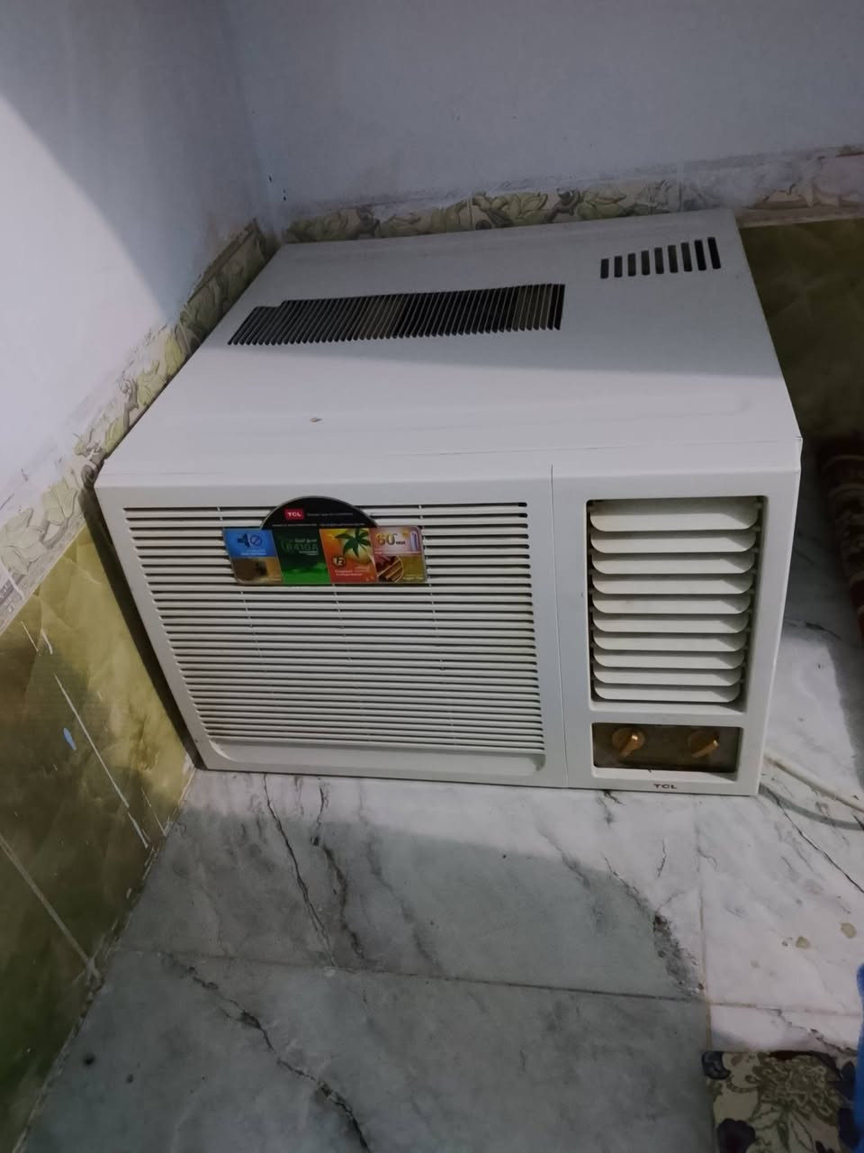 مكيف للبيع اخو الجديد استخدام قليل 3اشهر فقط


**إذا كنت صاحب هذا الإعلان وتريد حذفه لأي سبب، رجاءا أرسل رسالة إلى الدعم الفني**