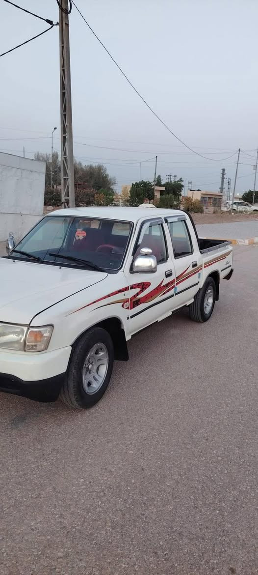 سياره دير للبيع سياره حلوه ومتعوب عليها مديل ٧ سياره ماذب عليها ربع مال جناي ***********خابر وتدلل سعر ٣٨ وبيها مجال مكان ناصريه قضاء الدوايه
