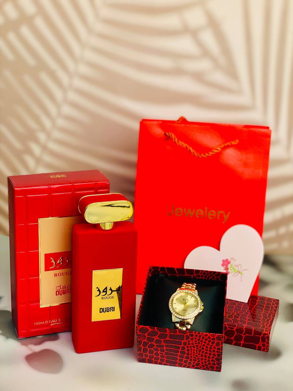 لأنها تستحق الدلال في يوم الحب.. ❤️✨
وقتك هو أثمن هداياي.. وحبك هو عطري المفضل. ❤️⌚️"
• "الأحمر يليق بك، والحب خُلق لأجلك. 🌹✨"
• "كل ثانية معك هي عيد حب جديد. ⏳❤️

أهديتك ساعة لتعلم أن كل ثانية أقضيها معك هي عمر كامل، وأهديتك عطراً ليبقى أثرك في المكان حتى في غيابك. أنت أجمل أقداري. ❤️⌚️✨

بتغليف راقي وبطاقة إهداء. 🎁❤️

للأستفسار خاص 🪷


**إذا كنت صاحب هذا الإعلان وتريد حذفه لأي سبب، رجاءا أرسل رسالة إلى الدعم الفني**