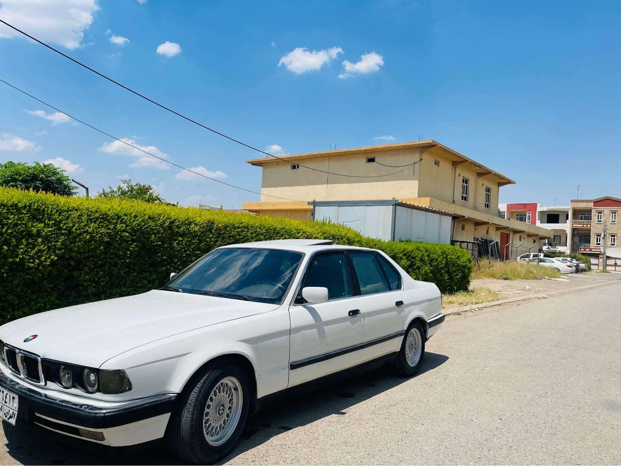 بيئيم مؤديل 1993تؤماتيكي 740V8فول فول قه بات مواسافات سي په رده بيلاد كوشن كاره باي سياره كه ره قم هه وليره حيزامه لؤ جواني بي تاعم و ليدران بشت و بيش كه بس به شه رتي اوه ليات ده يفرؤشم سنه وي ئه سلي خؤي له گه له  موشته ري جات بكه له خزمه تم شوين هه ولير أربيل, العراق


**إذا كنت صاحب هذا الإعلان وتريد حذفه لأي سبب، رجاءا أرسل رسالة إلى الدعم الفني**