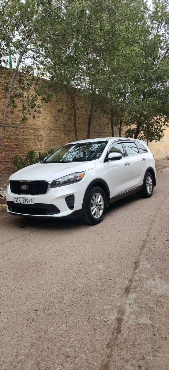 سورنتو امريكي موديل 2019
رقم بغداد بسمي ماشيه ١٠٠👈سعر 168
صور الحادث بل منشور معا سونار 
سيارة جديدة كلش مال جناي 
محرك ٤ سلندر سبعه راكب ٧
كير تبريد صدر تايرات كفاله عامه 
كلشي واضح كدامك
مكاني بغداد 
***********
