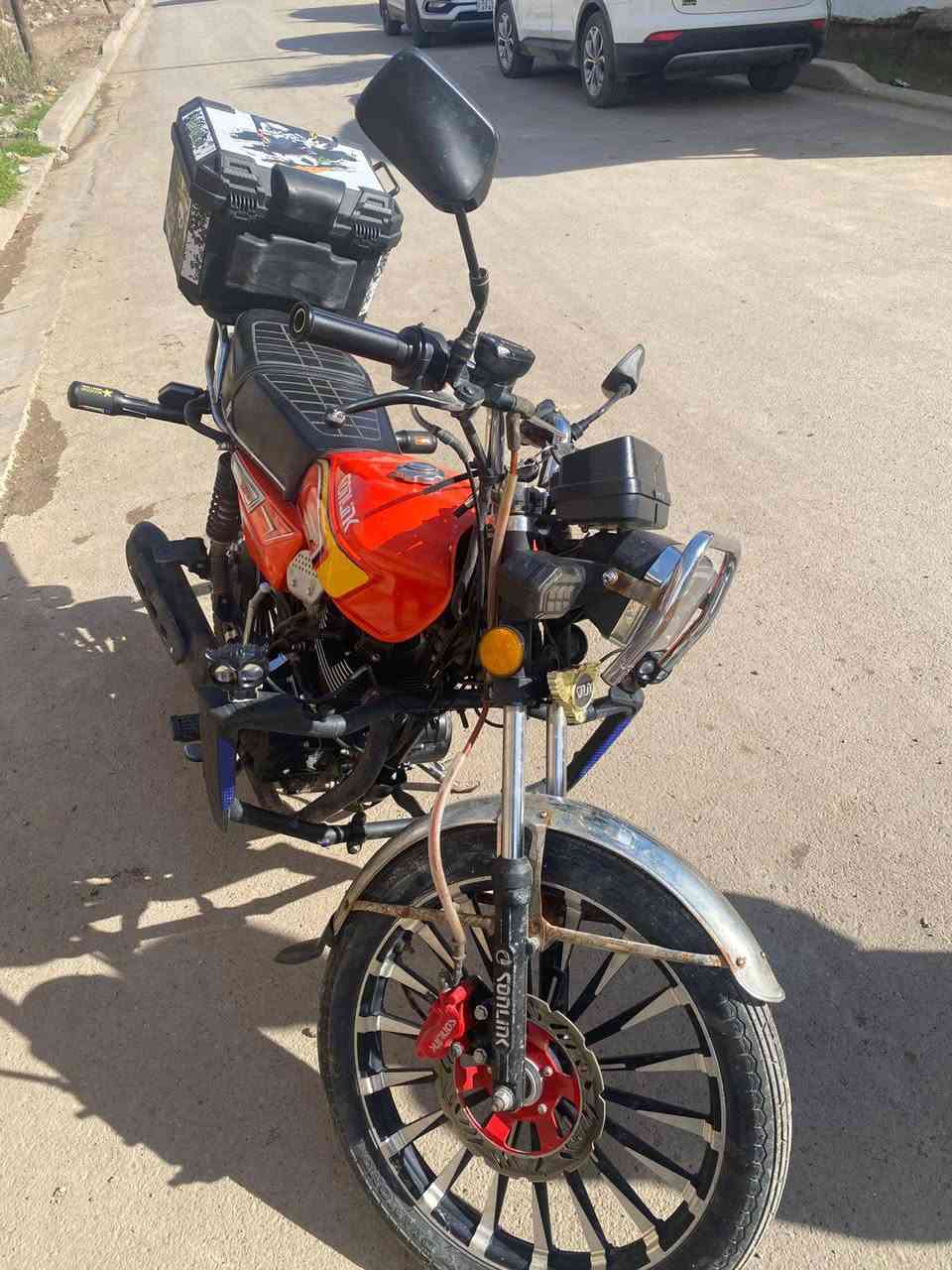 السلام عليكم دراجه موديل ٢٠٢٥
مكينه ٢٠٠ سيسي مكفوله غراض صندوك صغير درع لايت درع لليت درع ارجل درع امامي سعر ٨٥٠ وبيها مجال بسيط


**إذا كنت صاحب هذا الإعلان وتريد حذفه لأي سبب، رجاءا أرسل رسالة إلى الدعم الفني**