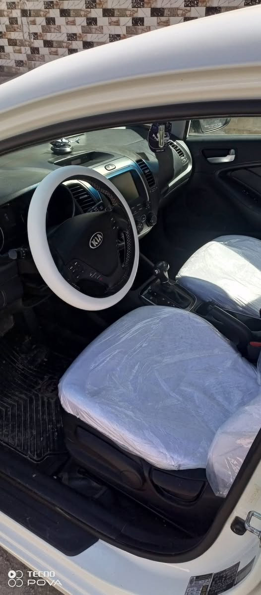 السلام عليكم..
كيا فورتي 2018

رقم  واسط بسمي هزه جديده مداور ثاني يوم رقم نكليزي جديد مشروع وطني

بدون ايرباك السيارة 

السيارة جاهزة وحلوة وتراي ستخدام شخصي  بالعافية على اللي تصير اله

صور الحادث مرفقة بس لباب عكس لسايق ونفسه معمر 

موصفات تحكمات استيرن 

نظام ايكو + سبورت كلشي بيه موصفات كامله سياره جاهزه من صدر كلشي 

مكينه دوش 2000 برغي ممفتوح بيه شرط بلادي 

سياره نضيفه وحلوه احله من لصوره 

مكان السيارة ذي قار 

للاستفسار ***********

السعر 127 بيهه مجال بسيط حك لجيه
