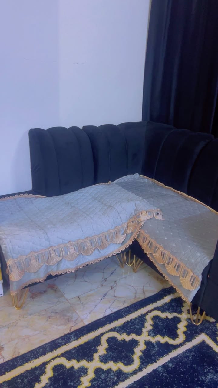 كورنر زاويه مال غرفه خمس مقاعد ابد ممستخدم ويا كوشتين ب225 وبي مجال


**إذا كنت صاحب هذا الإعلان وتريد حذفه لأي سبب، رجاءا أرسل رسالة إلى الدعم الفني**