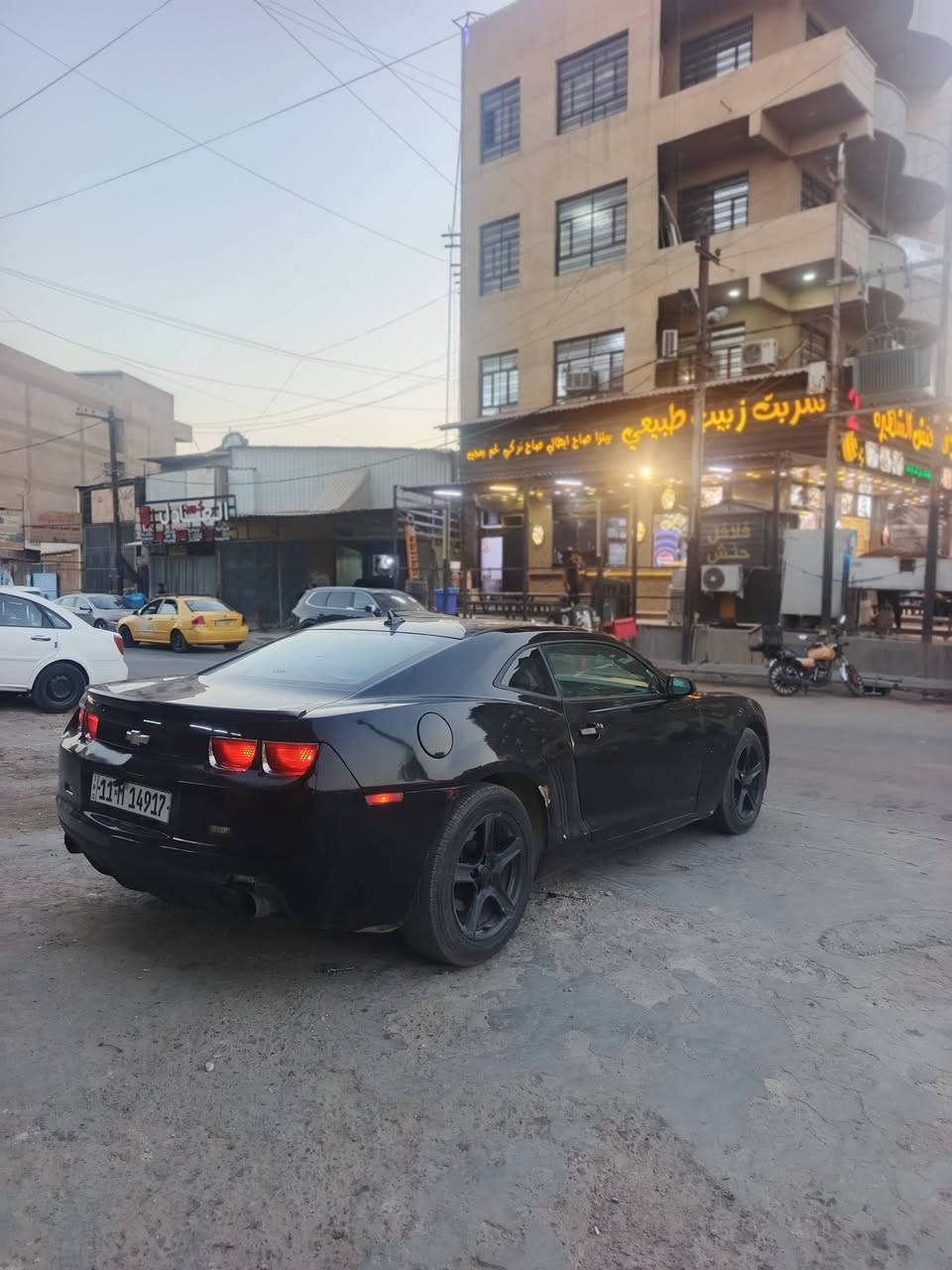 سلام عليكم
كمارو موديل 13 امريكي رقم بغداد ب اسمي
تحويل مباشر بيها صبغ حزام 
السعر 67 ورقه
العنوان بغداد
***********
***********
