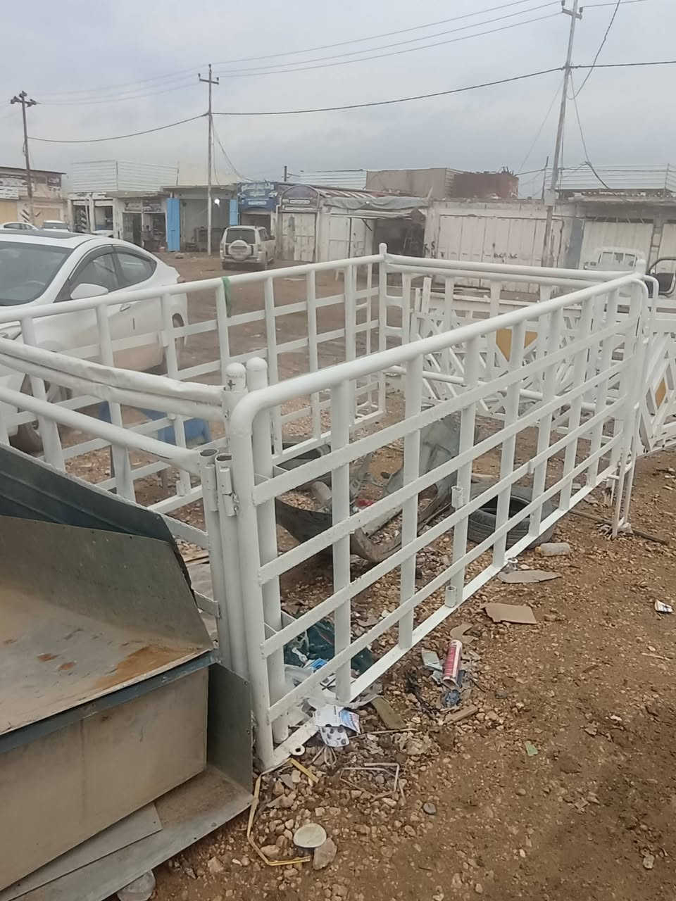 السلام عليكم للبيع محجر كيه حمل نثيه نضافه 100/100 لا بي خياس ولا تصليح العنوان  الديوانية للاستفسار الاتصال ***********
