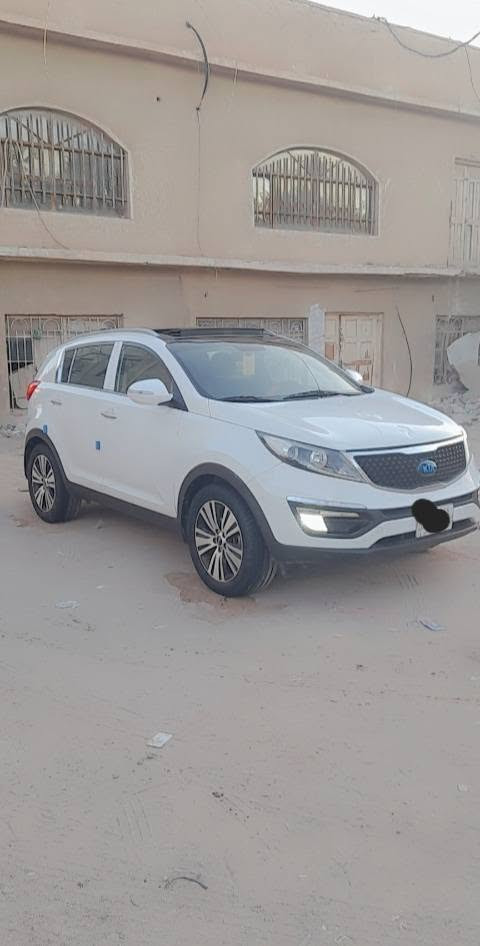 للبيع سبورتج خليجي موديل 2015 رقم بصره تحويل فول مواصفات السياره بيهه بابين تبديل اصلي نفس اللون بدون صبغ او جاملغ امامي بي بارد بلطرف مالته بدون ضرر داخلي جاهزه مكينه كير حداديه تبريد ثلج ماشيه ١٢١ الف السبير المقدس منازل للإستفسار اكثر *********** السعر ١٣٠$ البصرة, العراق
