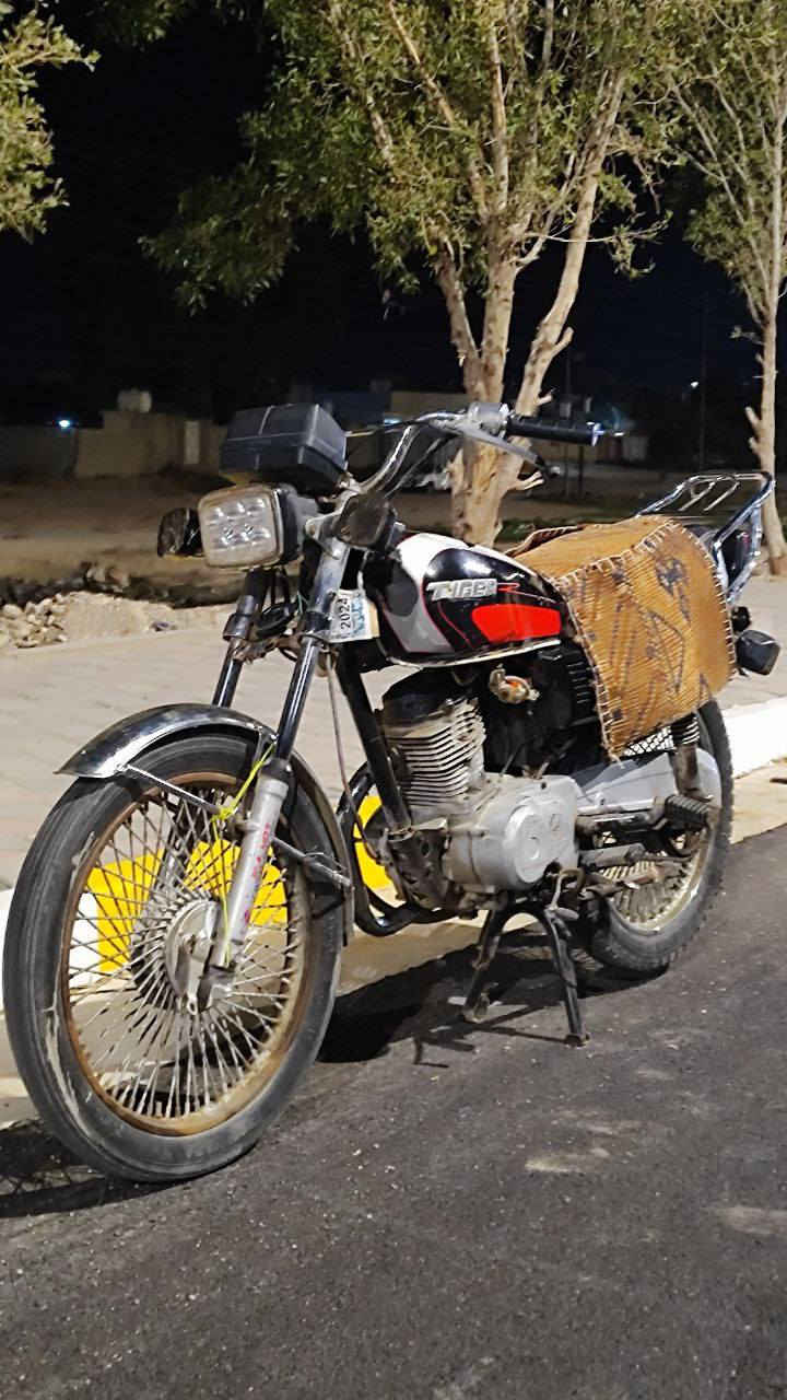 تايگر للبيع موديل 2018
اوراق كاملة 
محركة نضيف 
السعر 350 وبي مجال 
متواجد فقط خاص


**إذا كنت صاحب هذا الإعلان وتريد حذفه لأي سبب، رجاءا أرسل رسالة إلى الدعم الفني**