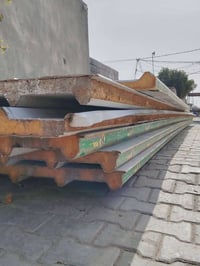 سندويج مستعمل • نظافة ٧٠٪ • ٥×١١م/٢×٨م