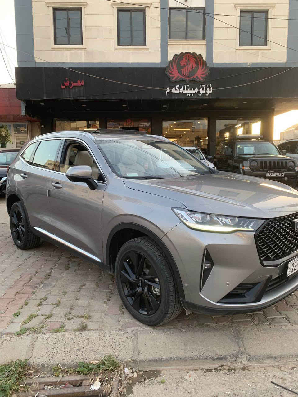 Haval  H6 , 2023 

.فوول مواسفات بانوراما 
.جلد و ناو کرێمی فۆر ویل 
. مەکینە / V4,20 تۆربۆ 
. مەکینە گۆڕاوە بیلاد
. ڕەقەم و سەنەوی نوێ
. ڕۆیشتن / ٦٤ هەزار کم 
. کلین ، بێ سبوغ 

نرخ / 172 $
*********** whats app📞 أربيل, العراق
