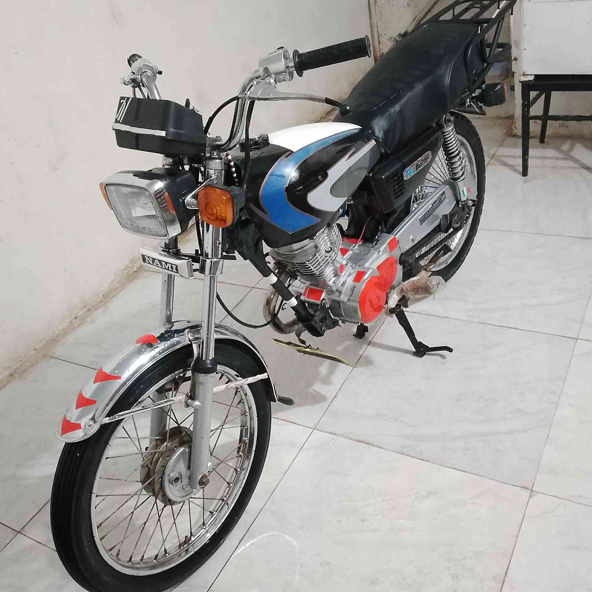 السلام عليكم مكلف بل نشر خاص لا تجي دراجه اربعه كير موديل ٢٠١٩ دراجه كلش نضيفه مكينه ٢٢ مفتوحه مبدل بيه والفات السعر ٦٠٠ وبيه مجال ‏‪***********‬‏ تصل وبيك خير وتدلل
