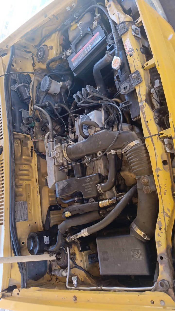 السلام عليكوم سايبه موديل ٢٠١٢/ كير ومكينه وصدر وتايرات وكهربائيات وصدر وتبريد كله شغال سياره رقم صدامي سنويه كورتوني اني مكلف بالنشر مكاني سياره لفلوجه السعر ١٢/ رقم ***********
