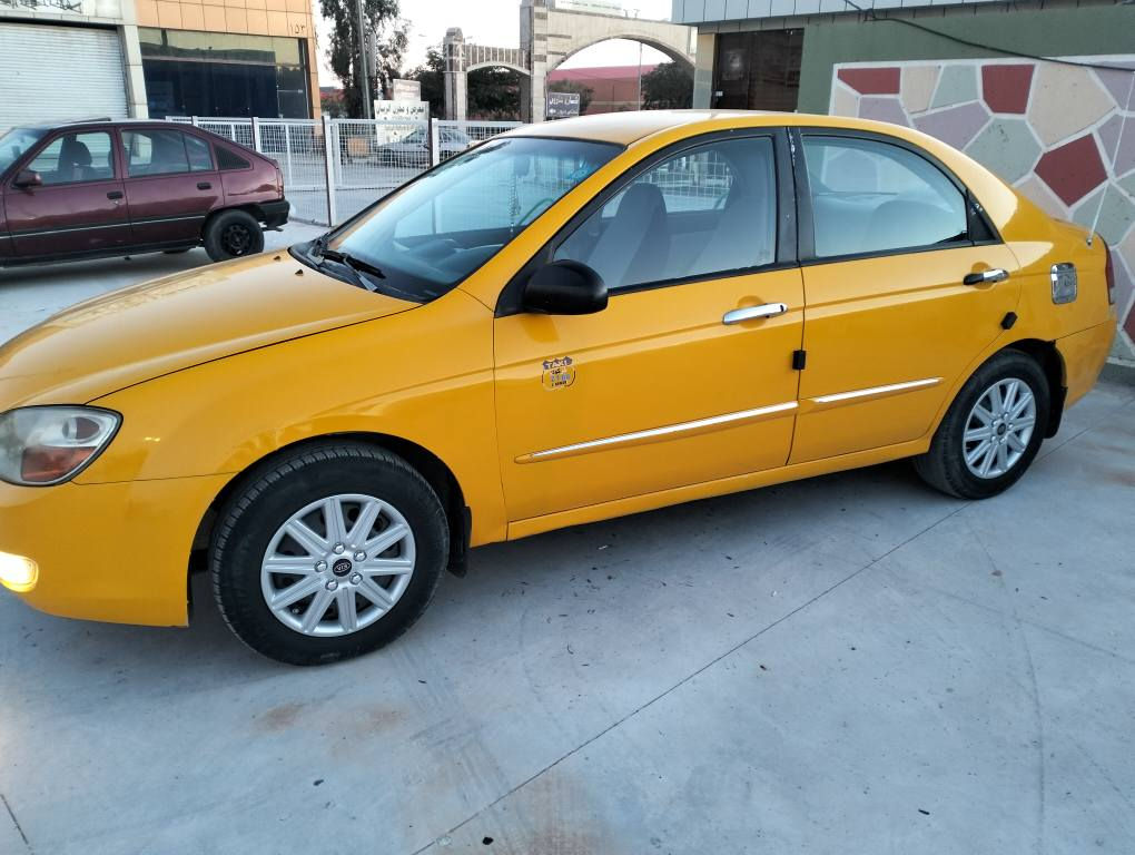 كيا سيراتو خليجي محرك 16 النترا كير عادي موديل 7 مكفوله من الحادث القوي بدون تبديل بدون دواخل تصفيه معجون بلحزام مال تكسي سقف تكم شواصي مكفول محرك كير بشرط سياره جاهزه السعر 71 
للتواصل فقط 
*********** كركوك, العراق
