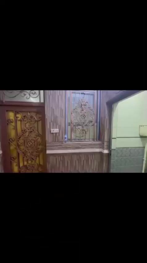 🏛️متوفر شقه للأيجار طابق ارضي🏛️
📍براضعيه
🔶تحتوي على
عدد غرف النوم 2
صالة استقبال مطبخ
اليجار 600 الف
للأستفسار
📞☎️***********
📞☎️***********
