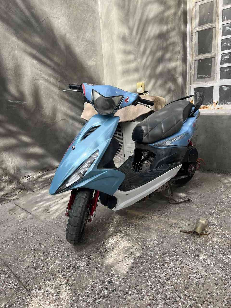 سلام عليكم دراجه ماكس مضلع بوشه 49 مفتوحه ومرجعيه بلاد درجه مثل ماموضحه بل صوره مكاني البصره حي
الصدقائ سعر 750 بيه مجال قليل 7827186216


**إذا كنت صاحب هذا الإعلان وتريد حذفه لأي سبب، رجاءا أرسل رسالة إلى الدعم الفني**