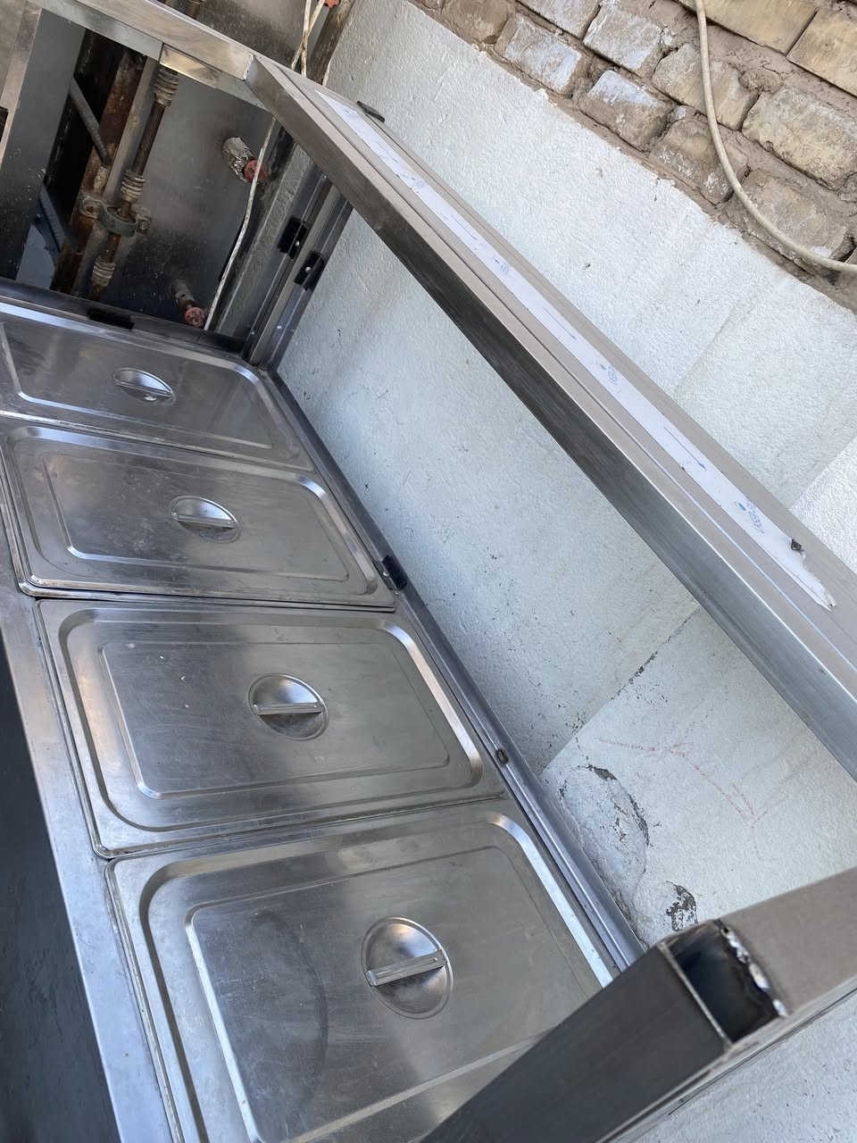 السلام عليكم
شوايه دجاج 
حميت 4 بلانكو
للبيع***********
واسط العزيزية 
ستعمال قليل كلش
