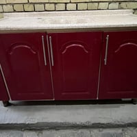 كاونتر⬇️⬇️⬇️ نظافة ‎%‎100 يتكون من : سنك مرمر + 3 بيبان + باب صغيره لل...