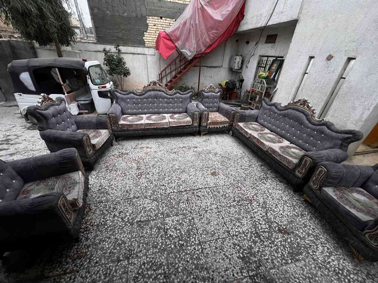 تخم تفصال 10مقاعد مابيه ضرر سعره ب750وبيه مجال بسيط مكاني البياع شرطه الخامسه
***********
