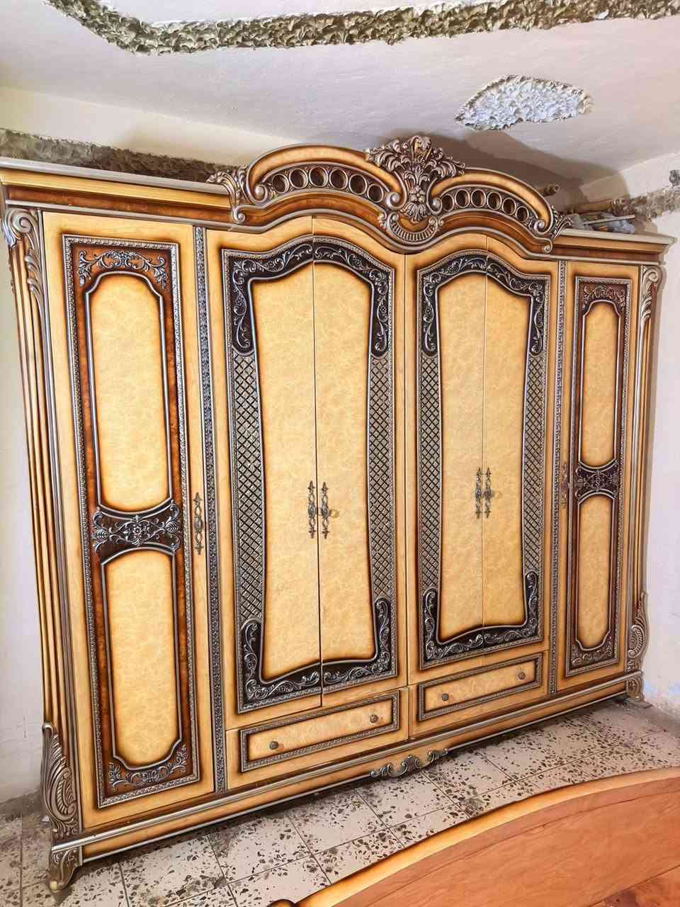 غرفه نوم نضيفه وجديده كل ضرر مابيه سعر 450 العنوان العزيزيه منطقة سراي مقابل مجمع بيت كعيد الاستفسار *********** وشعدكم غرفه نوم كناتير بوفيات كاونترات جميع الاثاث المستعمل ***********
