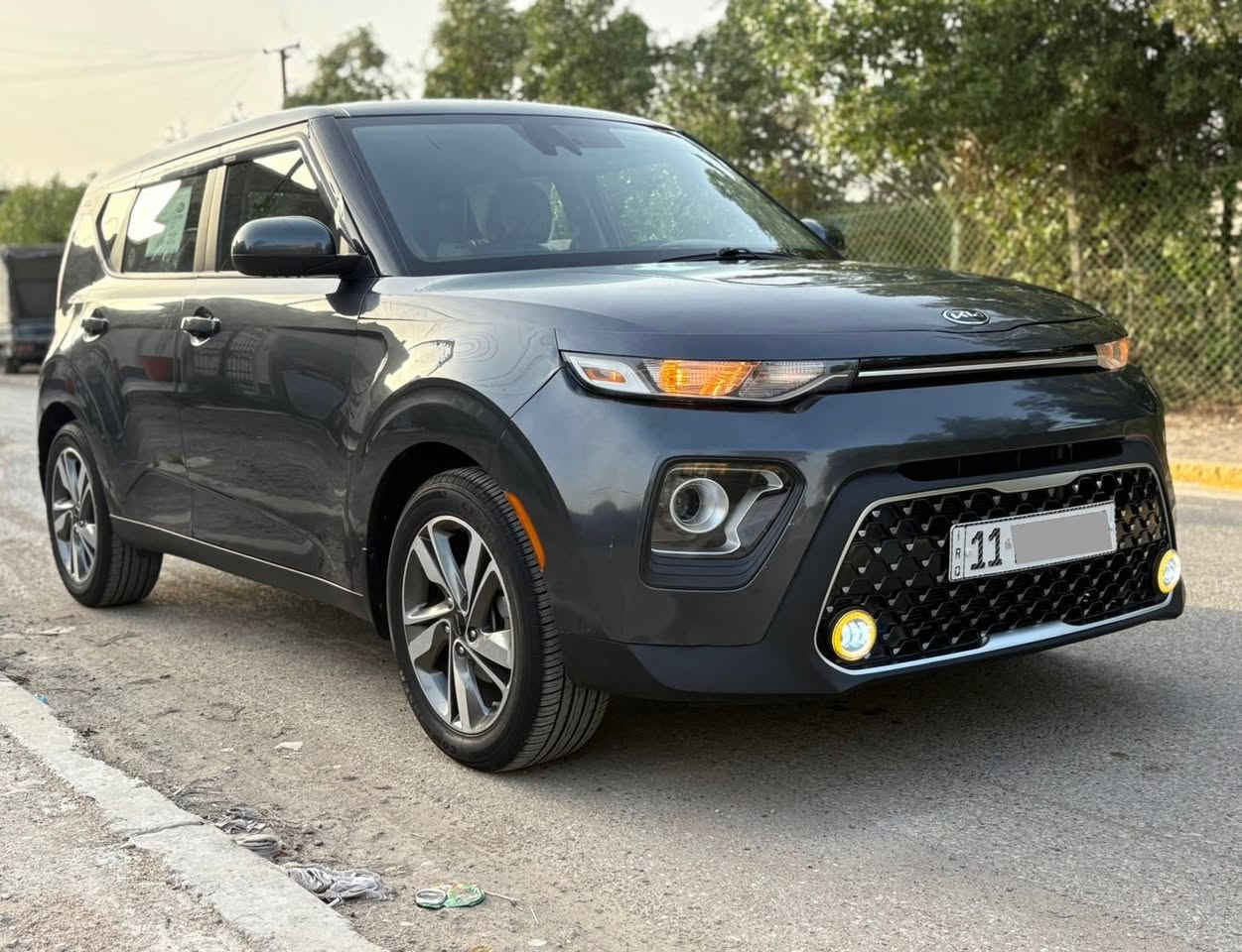 السلام عليكم... صول S 2021
رقم بغداد الدولي 
صبغ حافه جاملغ فقط 

السعر  ١٣٤ .... ورقه مجال بسيط فقط بيع 

محررك دووش 2000
كير محرك تبريد مكفولات سياره جديده بمعنى الكلمة ماشيه 41 كيلو 
مواصفاتها  
شاشة كبيره كار بلي
3 مودات قياده
مانع تزحلق 
تحديد مسار 
قياده ذاتيه
تحكم جهتين
اعطال.. أطفاء ذاتي A بالأزدحامات ...نقطه عمياء...توقف ذاتي عند الرجوع...رادار خلفي كاميرا دوار

 مكان السياره بغداد  

رقم  ***********
