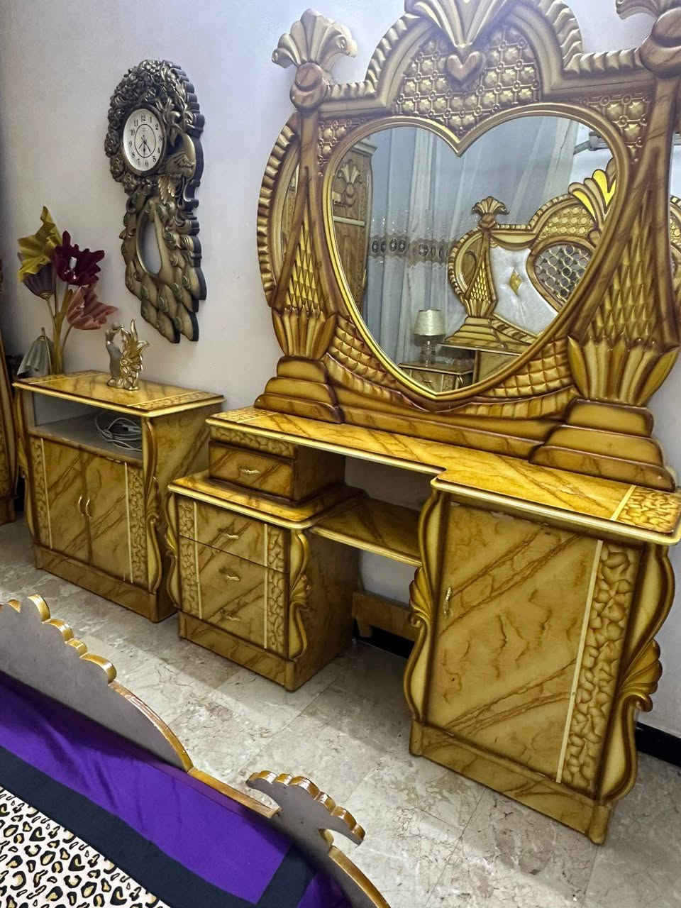 غرفه نوم خشب صاج للبيع 700 وبيه مجال


**إذا كنت صاحب هذا الإعلان وتريد حذفه لأي سبب، رجاءا أرسل رسالة إلى الدعم الفني**