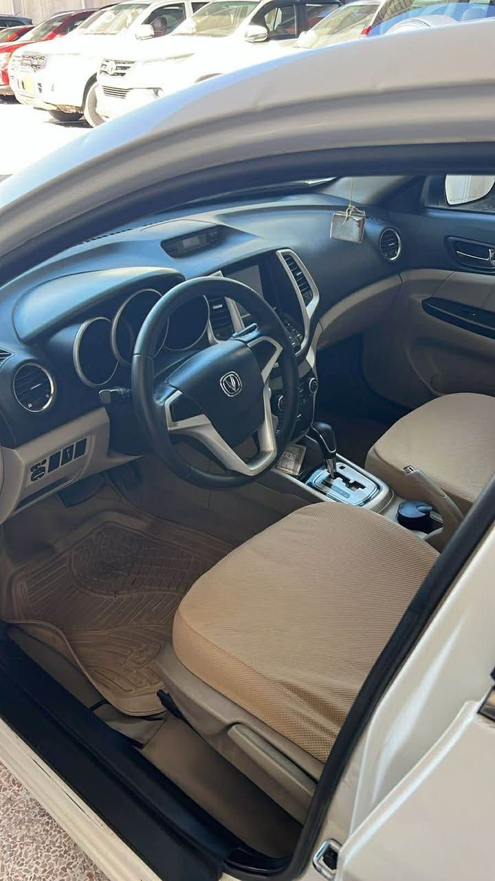 شانجان ايدو 2016 كير مكينه شرط كلين بدون صبغ فول مواصفات كشنات جلد سلايت حساس خلفي سيارة وضع شركة وكاله تحويل شرط عليها غرامات 8 ورقات ونص طخم تايرات جديد شراي اتصل *********** السعر 75 دهوك, العراق
