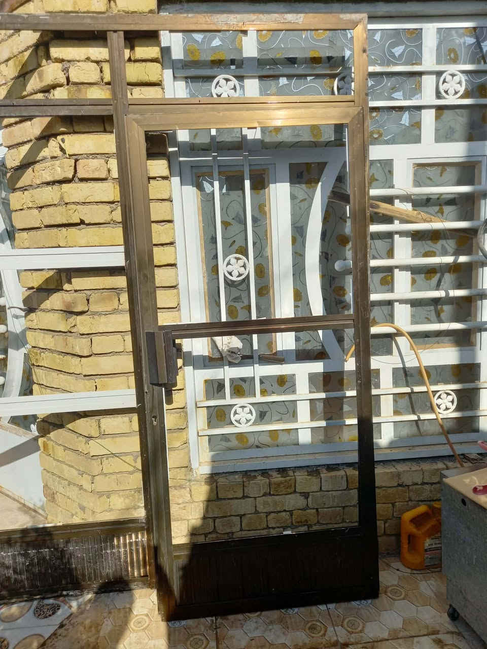 جام خانه مال محل حلاقه ثنين وربع الطول العرض نفس الشي المنيوم وياهه جامه كبيره السعر ٧٥ العنوان الكوت زويريجات


**إذا كنت صاحب هذا الإعلان وتريد حذفه لأي سبب، رجاءا أرسل رسالة إلى الدعم الفني**