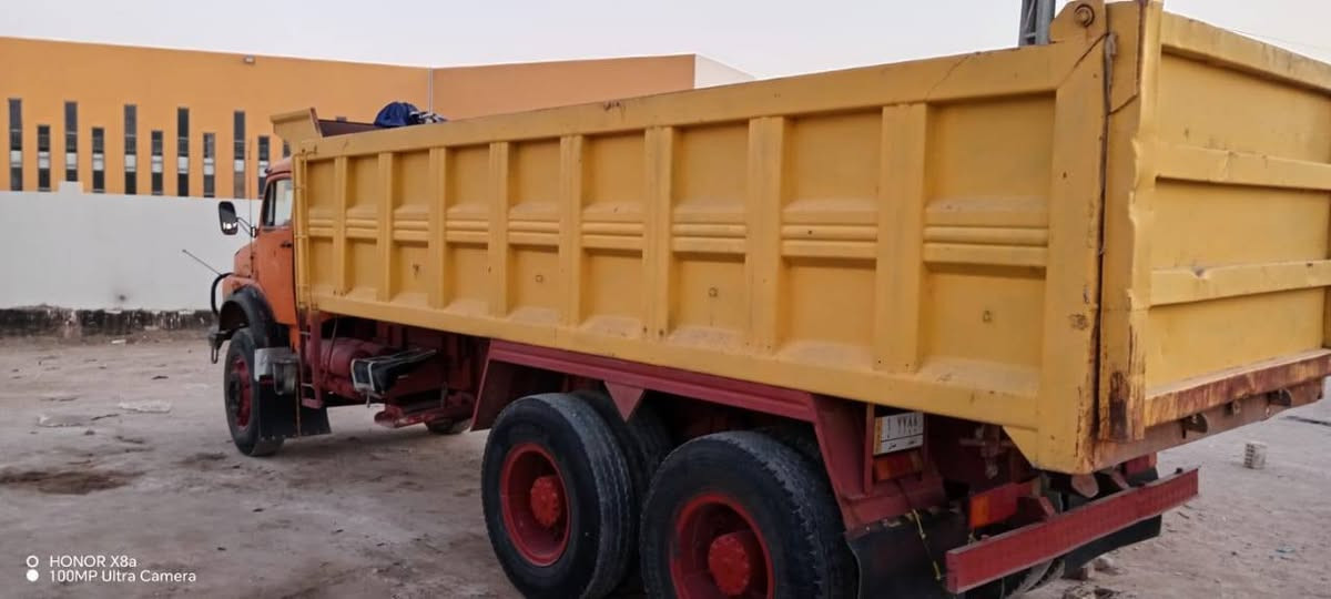 سلام عليكم  يا الله سياره للبيع مديل 81 مجموعه جيف تك ومطوله شاصي مكفول تخم تاير قماره مصبوغه محرك بي تنغيص رقم نجف بسمي سنويه28  سياره جاهزه للعمل (***********)
