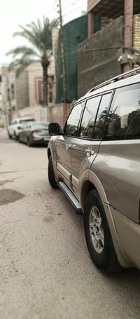 باجيرو موديل 2002رقم دولي باسمي محرك 3500 سبعه راكب ثلاث قطع تبريد مري...