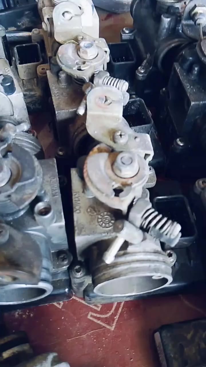 السلام عليكم غراض كامكو تفصيخ كامل كفر كامل بك كرستال دبلات ماشه صالنصه تواير وياله مكاين 150 مكاين 125 كلجات رياضي كشنات عداد 16 جويتر ضفيره سبايدرات شارب مكينه طابوكه فيت بم مكينه مقفله كامله ضفيره كور راجز سلف سلف دبلات خلفي فحل نثيه العنوان شارع أربعين كراج لرفات محل حمزه رافد رقم ***********
