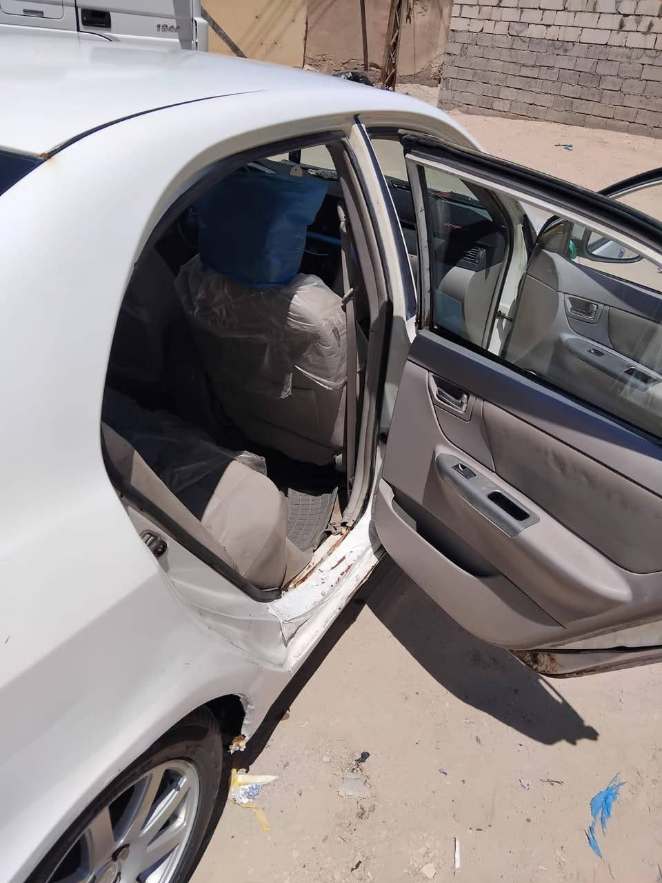 جيلي موبل مديل 13مكينه كير عادي   ترايك وين ماتريد سنويه بسمي رقم نكليزي 31 تنتهي تحويل ثاني يوم  السياره الشعيبه محطه القطار السعر 33 وبيه مجال واذا اكو مراوس اراوس اوتو محور *********** مسجل شاشه مضخم كله شغال كهربايات كله شغاله حداديه جديده خياس موجوده بدوسات الجوه السياره كير عادي 
موتجيني ودكلي خياس موجوده رحمل والديك ماتفيدك عبر المنشور تبريد نقص غاز بس راح اكول مايشتغل احسن
