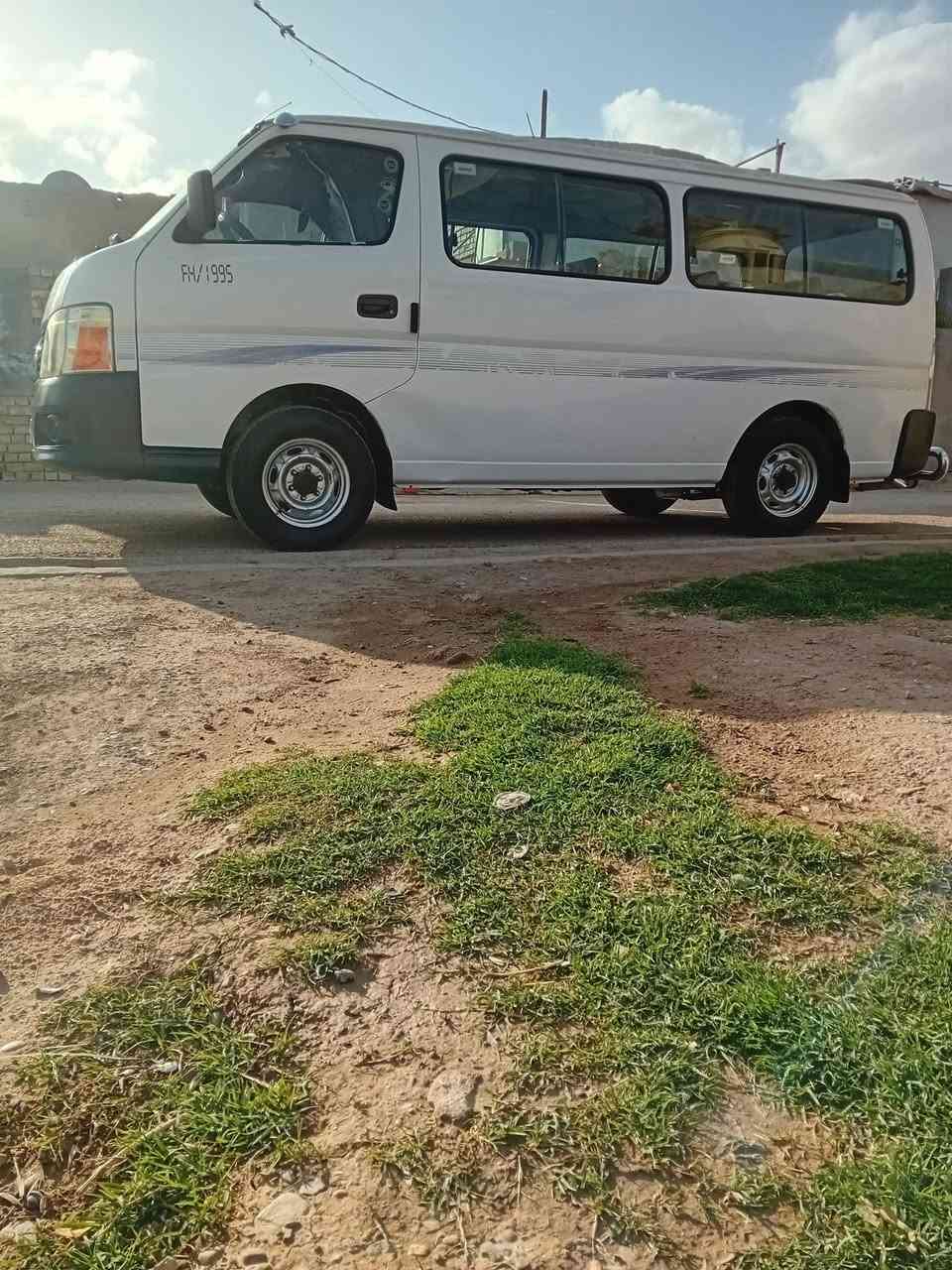 سلام عليكم نيسان ناصيه مديل 12محرك وكيرواكسي تخم تاير نظيف مكان بغداد حسنيه بيه جوه الشريط موضح بالصوره صبغ قليل فقط سعر 137✅***********
