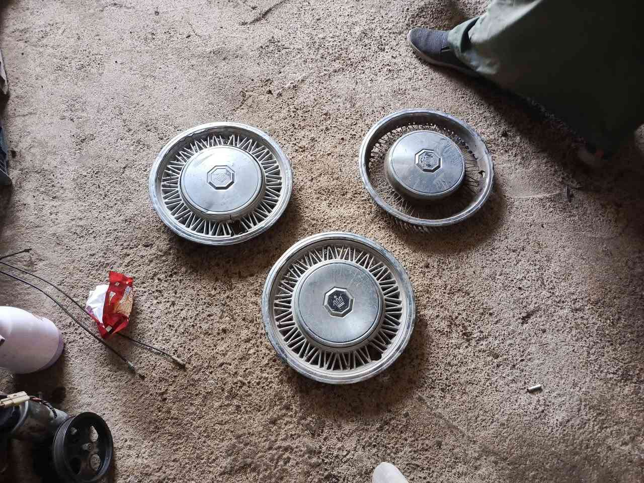 سلام عليكم..كبات سوبر موديل 82.. سعر 30.......كيجات كراون موديل 81.. سعر..50...***********
