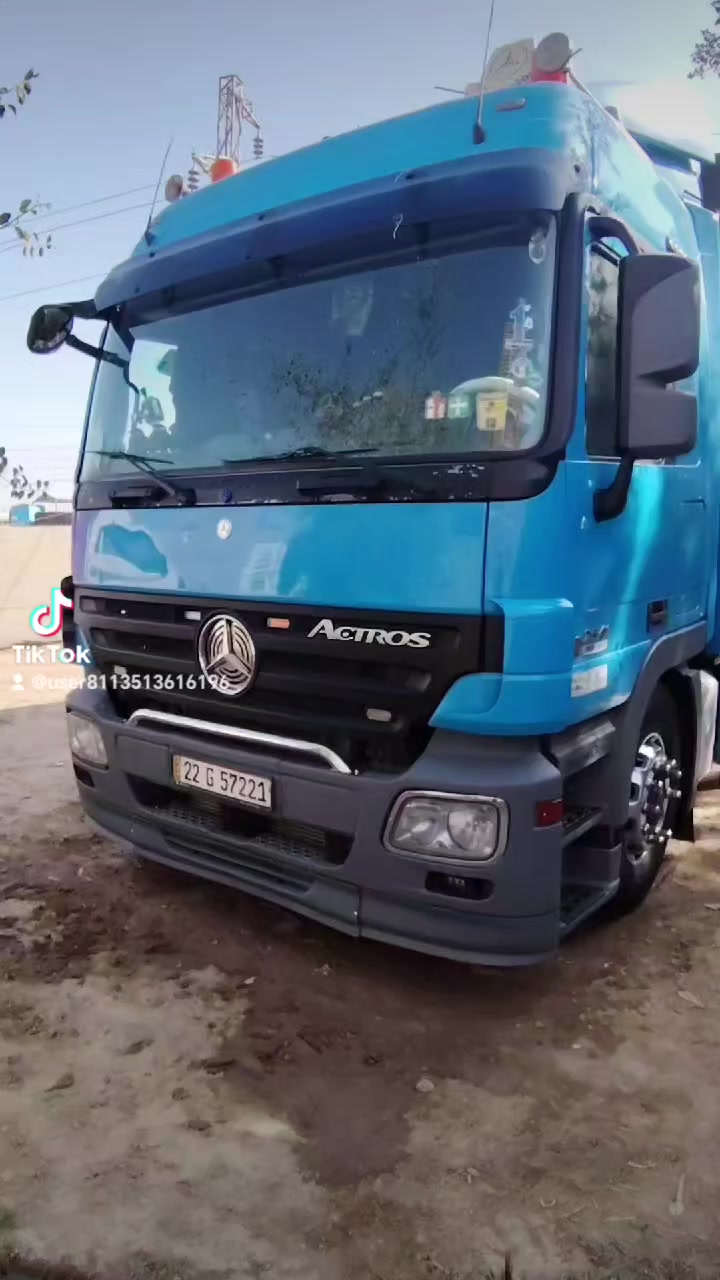 السلام عليكم اكتروس للبيع سحال موديل 2007مزوج بالسنويه سياره فول شاصي 25محرك 46سياره جديده رقم اربيل بسمي الشراي يتصل ***********
