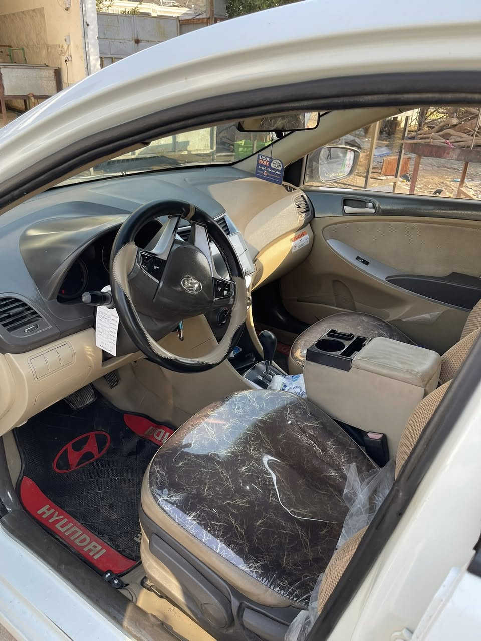 السلام عليكم
للبيع اكسنت 2013 مكفوله 

السعر 105$

بغداد باسمي 

كير محرك مكفولات

دوشمة ونغليف ارضيه 

محرك 1600 

ماشيه 124 حقيقي(دك جرس)

مكانها بغداد/الدوره

***********
